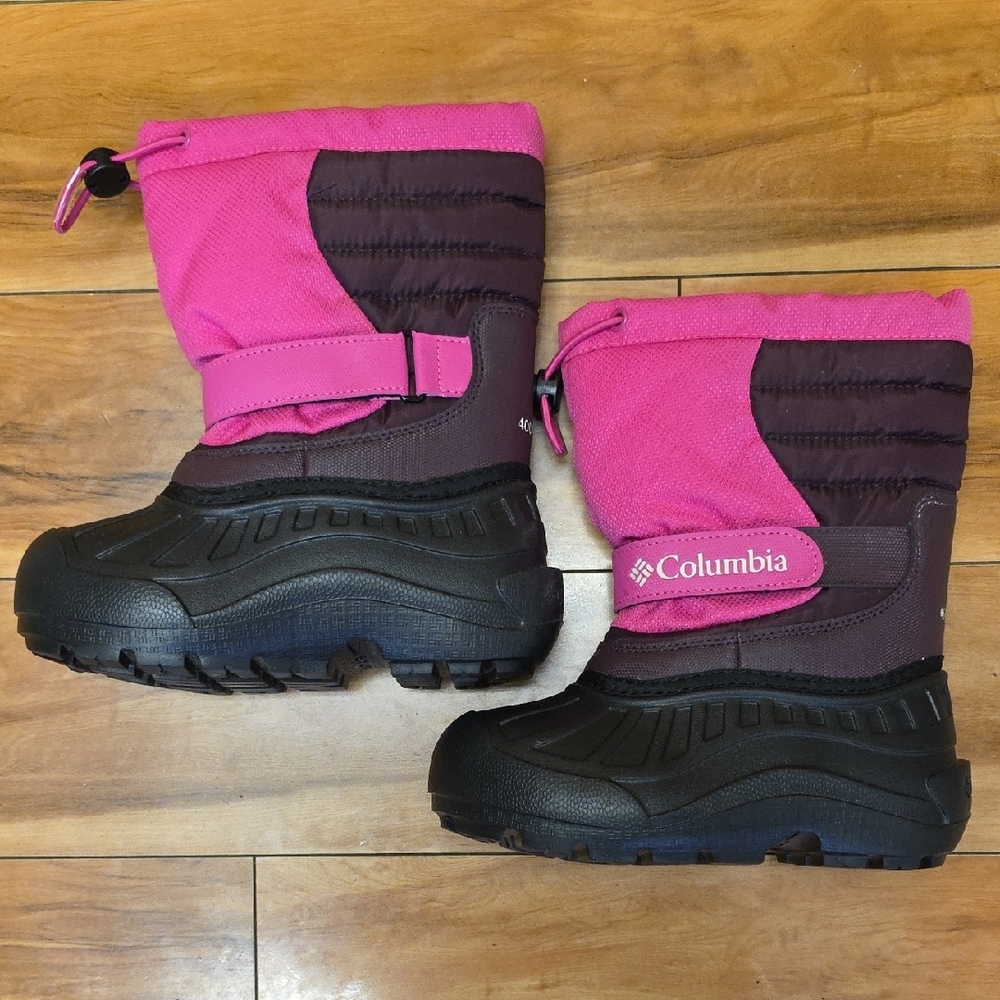Columbia size 12 Kids Powderbug Forty Waterproof  Snowboot Fushia NWOT - Picture 2 of 12